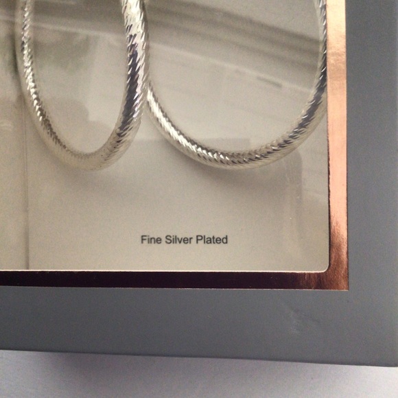 BELIEVE BY BRILLIANCE SILVER HOOP EARRINGS NWT - Picture 7 of 8